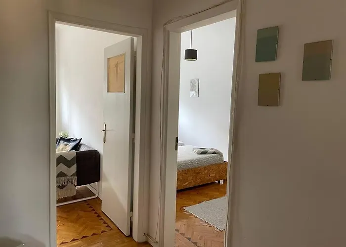 Com 2 Quartos Appartamento